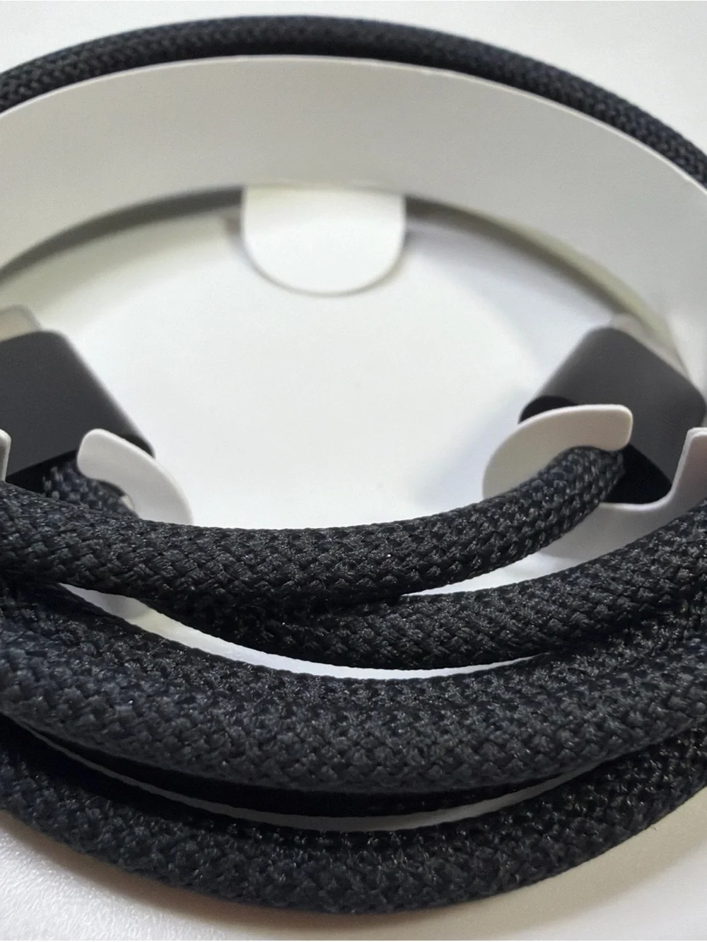 Apple Black Braided USB-C to USB-C Cable